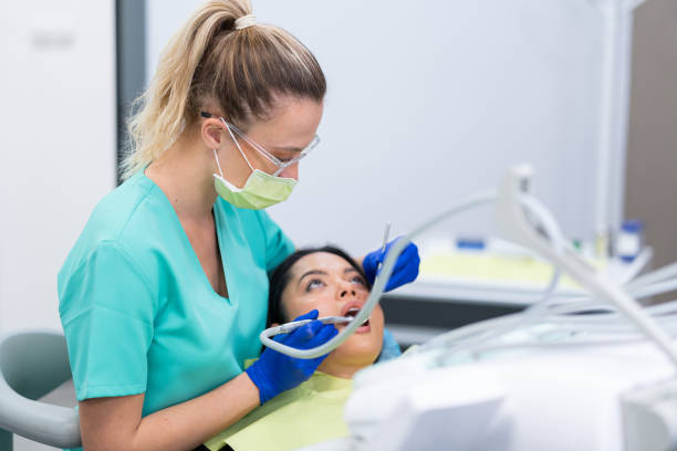 Best Broken or Chipped Tooth Repair in Mascotte, FL